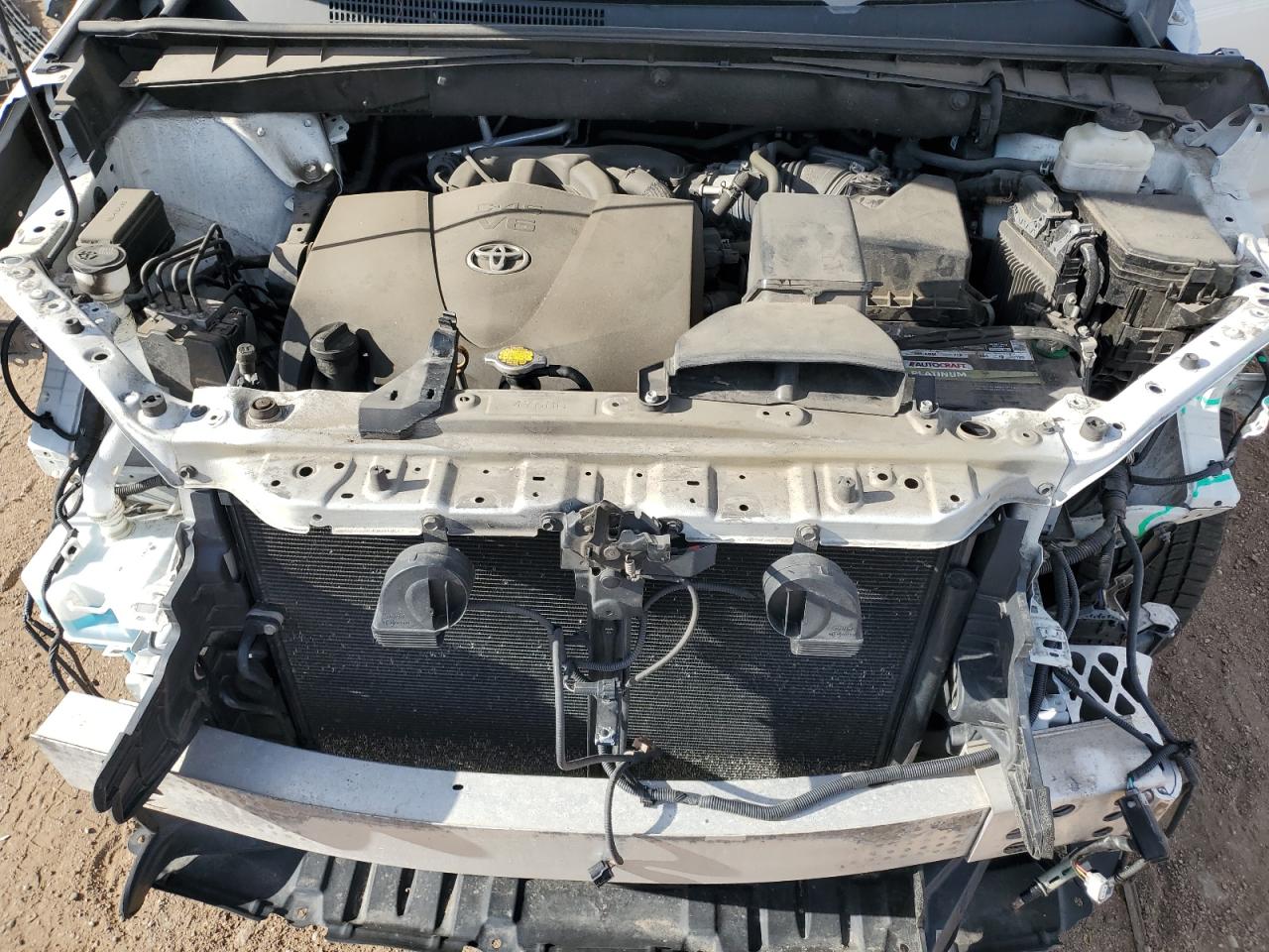 5TDDZRFHXHS363553 2017 Toyota Highlander Limited