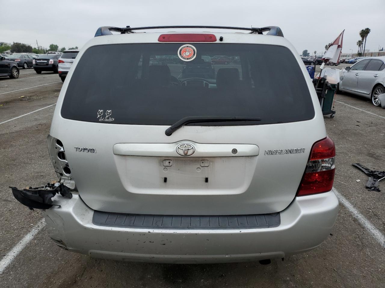 JTEDD21A850118633 2005 Toyota Highlander