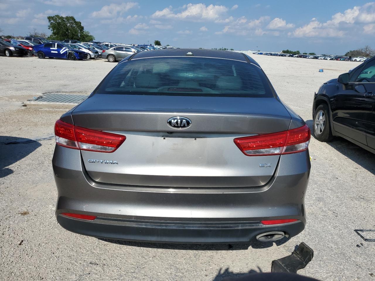 2016 Kia Optima Ex vin: 5XXGU4L36GG056372