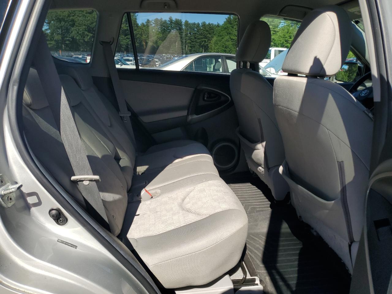 2T3BF4DV6BW147474 2011 Toyota Rav4