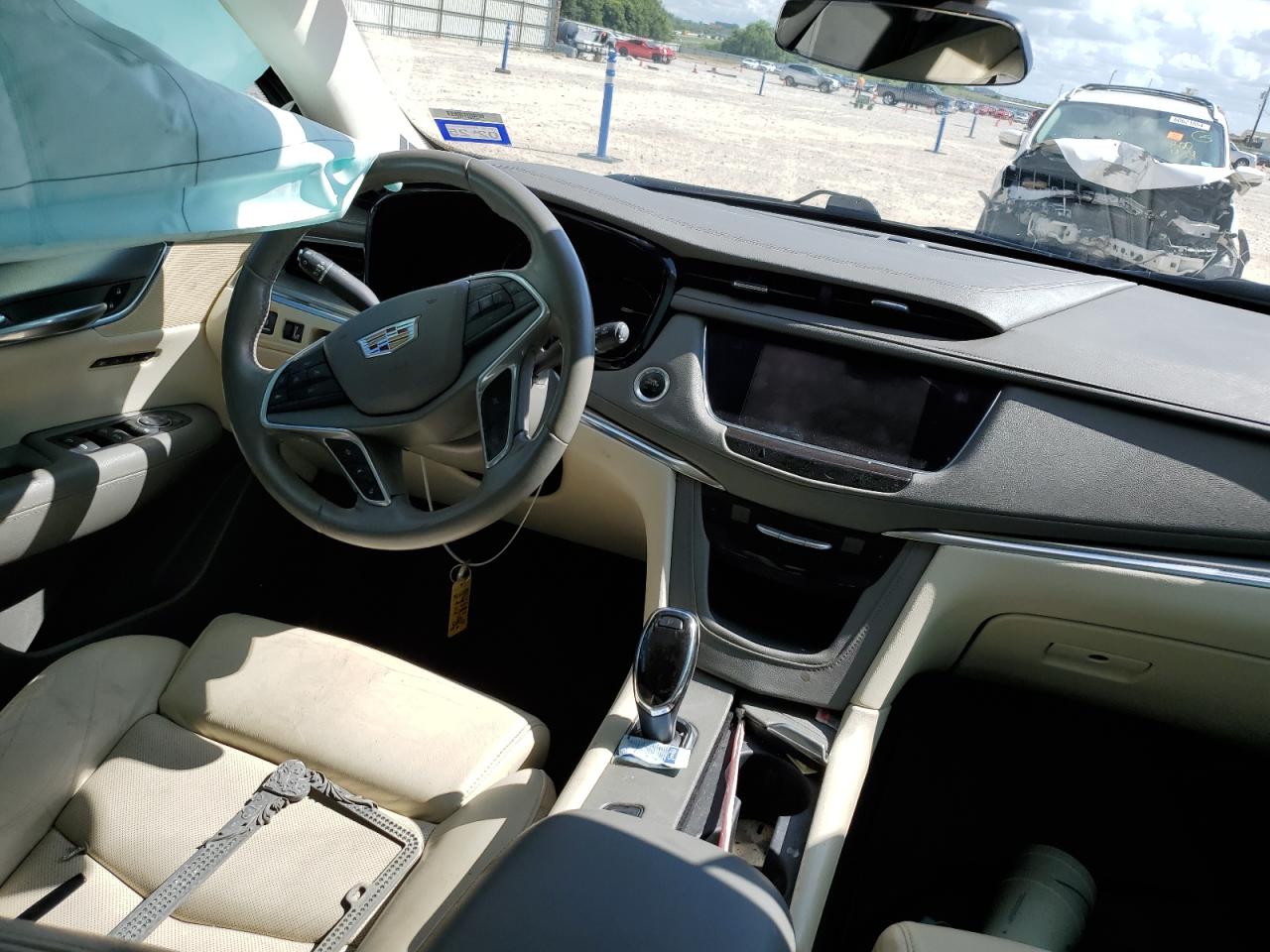 1GYKNCRS9HZ237975 2017 Cadillac Xt5 Premium Luxury