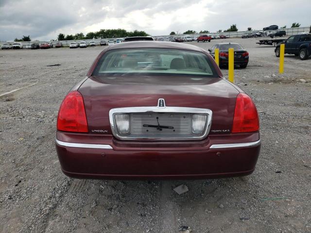 2004 Lincoln Town Car Executive VIN: 1LNHM81WX4Y650949 Lot: 57578034