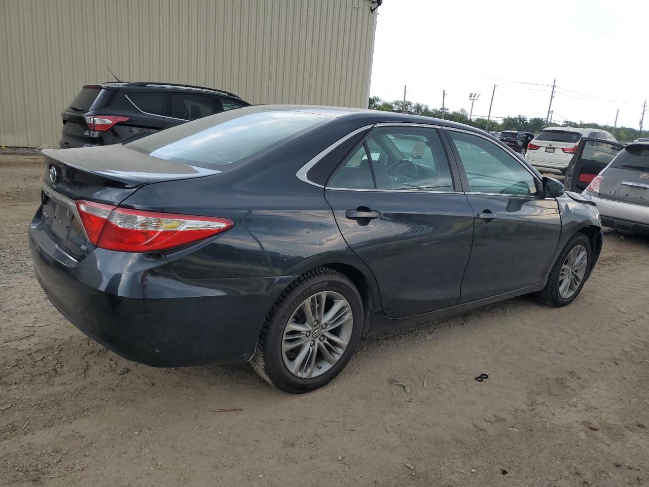 4T1BF1FK6GU602793 2016 Toyota Camry Le