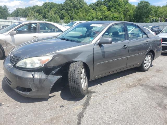 2004 Toyota Camry Le VIN: 4T1BF30K74U569724 Lot: 60588314