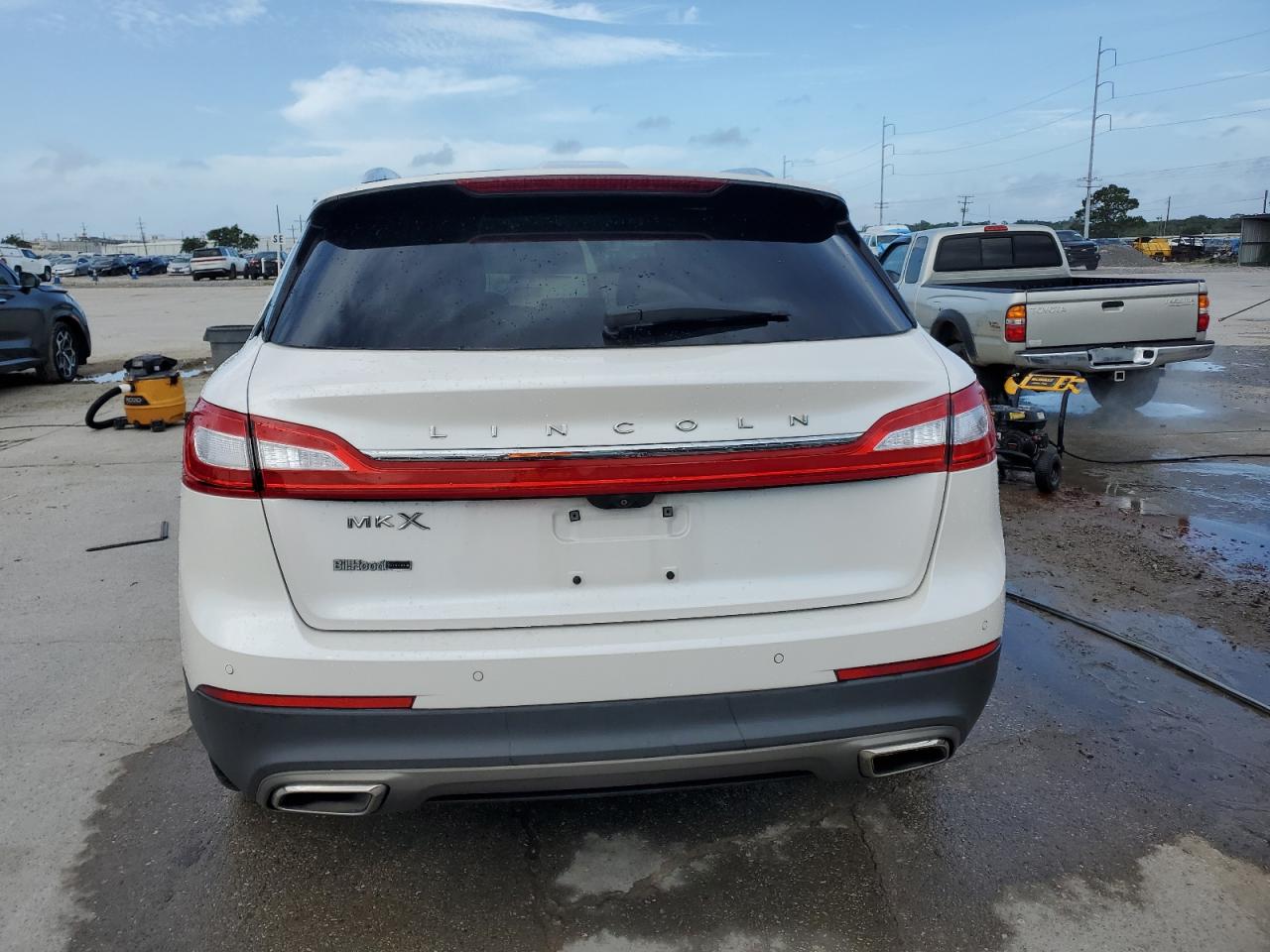 2LMPJ6LR6HBL29529 2017 Lincoln Mkx Reserve