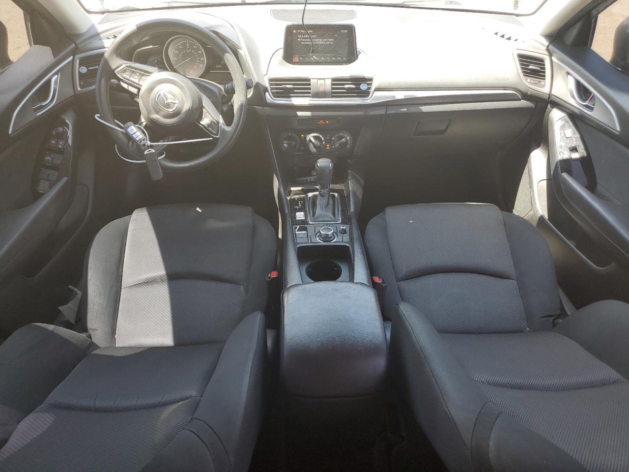 3MZBN1U75HM135066 2017 Mazda 3 Sport