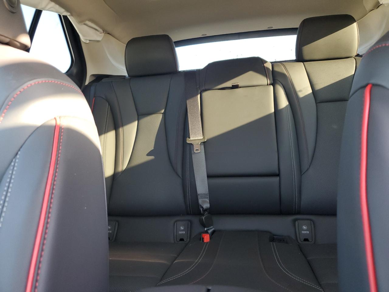 LRBFZPR40PD198546 2023 Buick Envision Essence