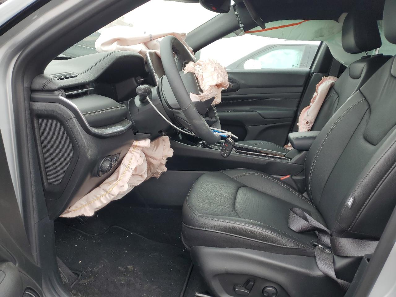 3C4NJDCN7RT113218 2024 Jeep Compass Limited