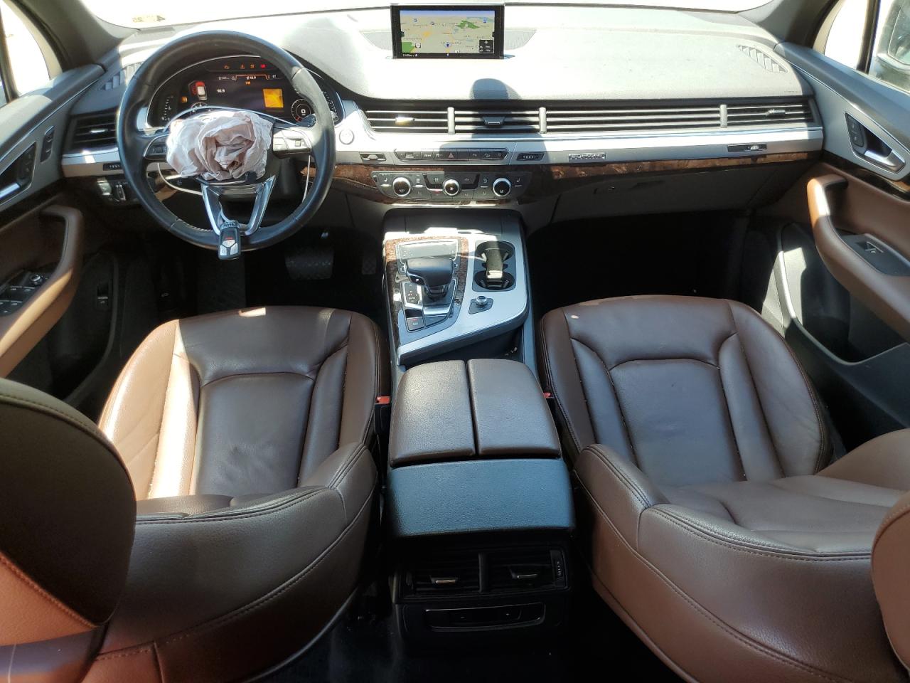 WA1AHAF77KD044736 2019 Audi Q7 Premium