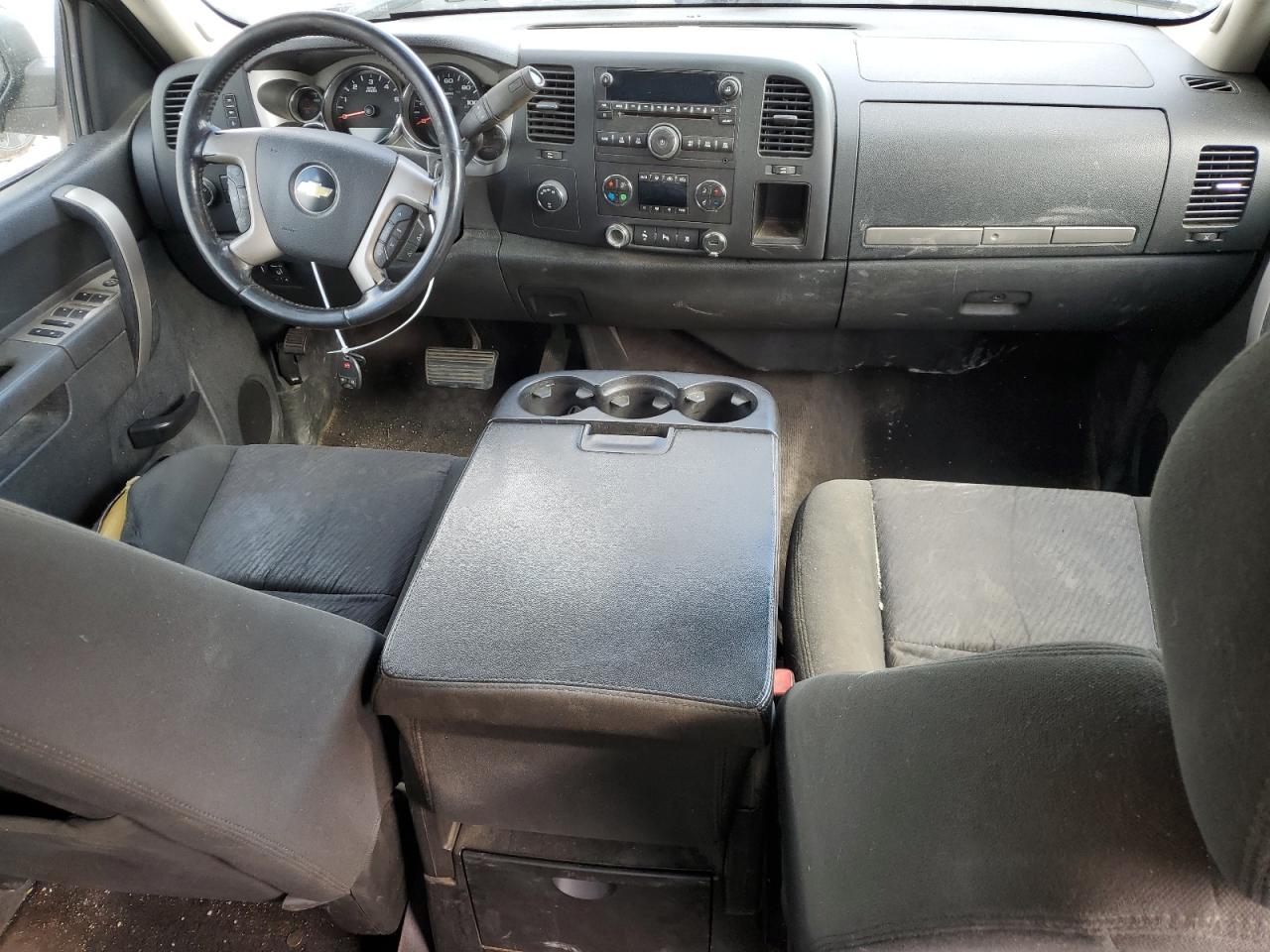 3GCPKSE31BG230071 2011 Chevrolet Silverado K1500 Lt