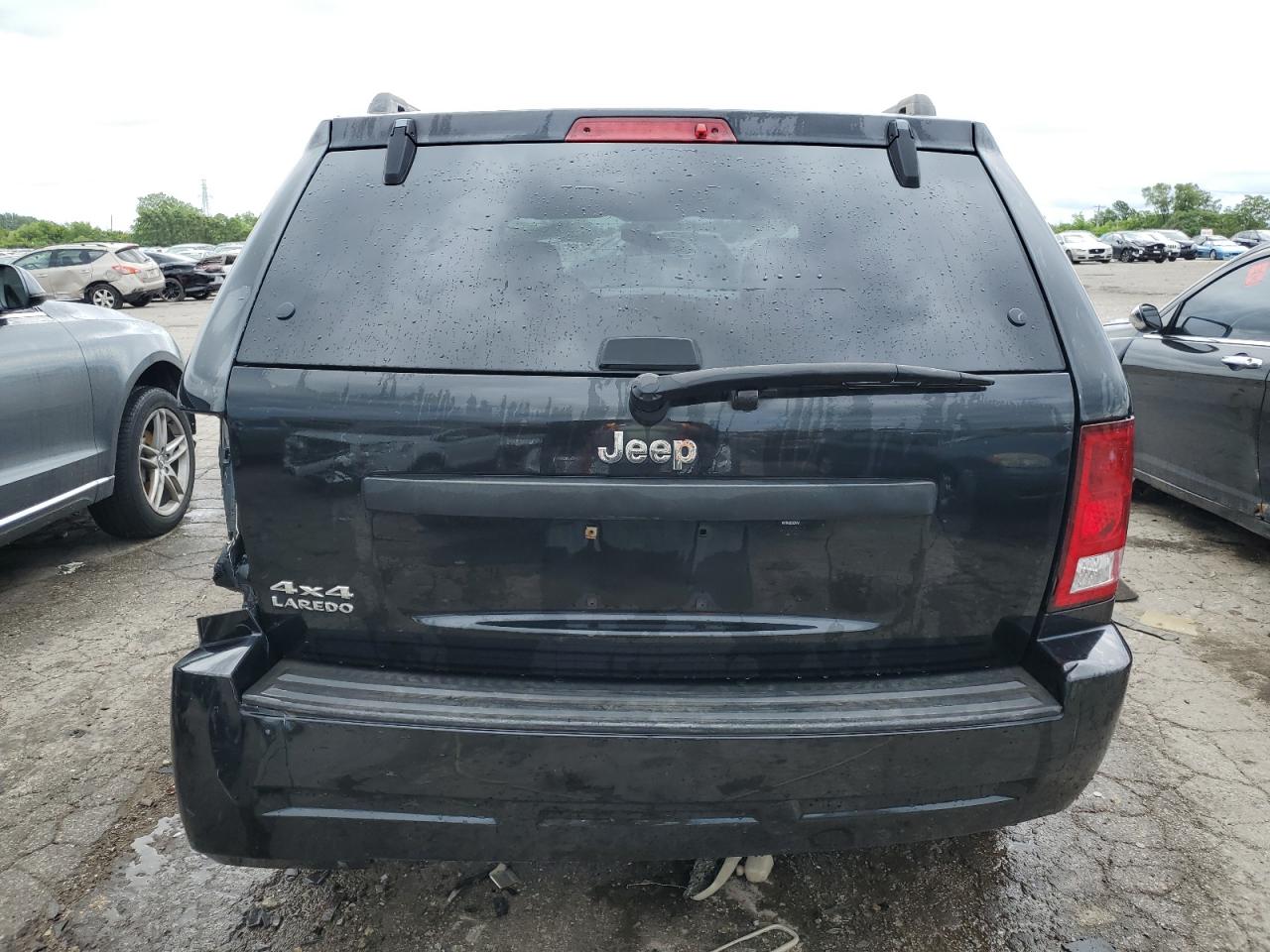 1J8GR48K69C529670 2009 Jeep Grand Cherokee Laredo