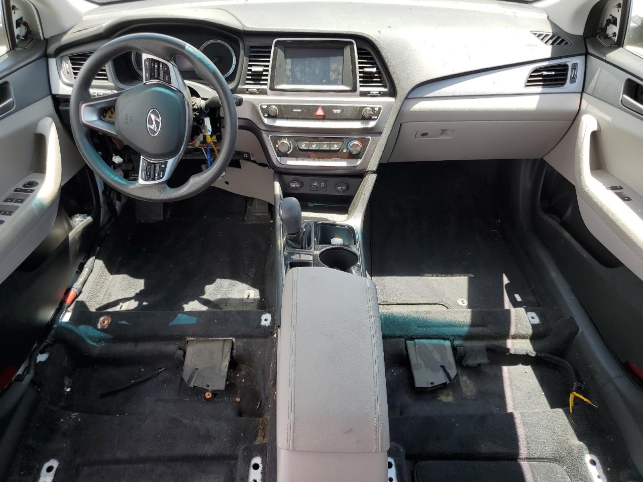 5NPE24AF4KH814930 2019 Hyundai Sonata Se