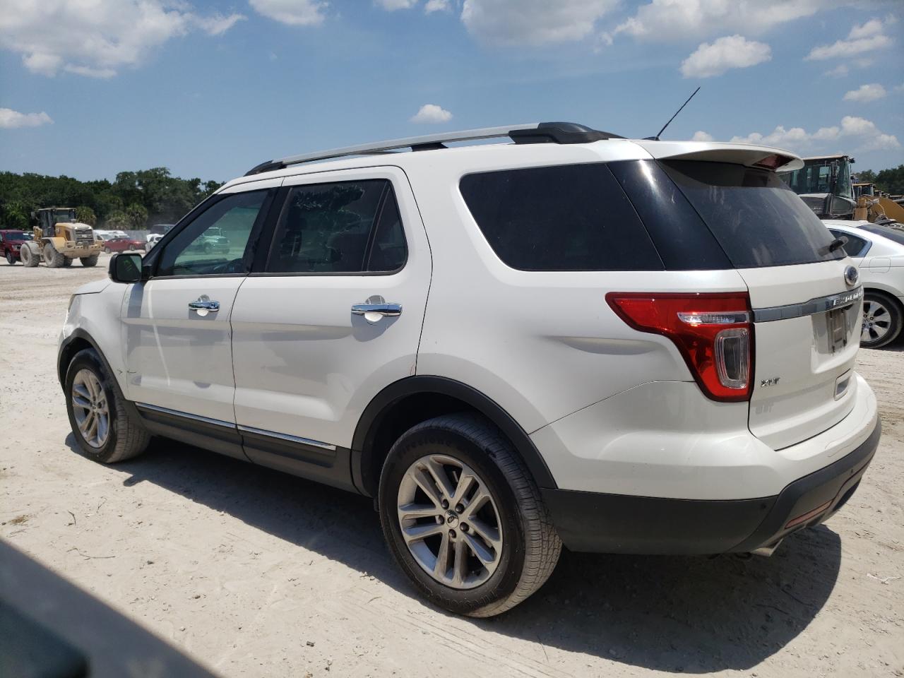 1FMHK8D8XBGA62877 2011 Ford Explorer Xlt