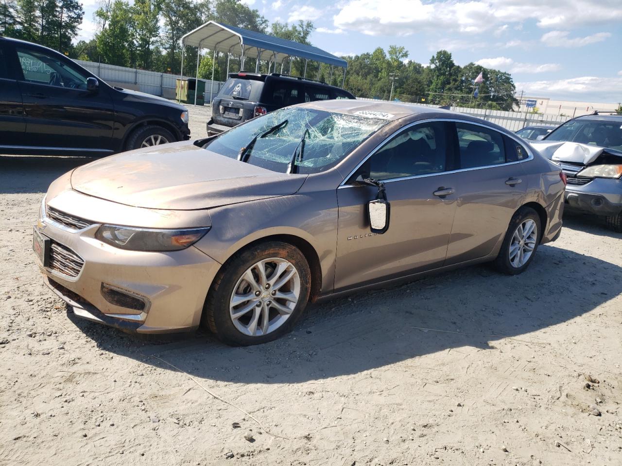 1G1ZD5ST2JF224667 2018 Chevrolet Malibu Lt