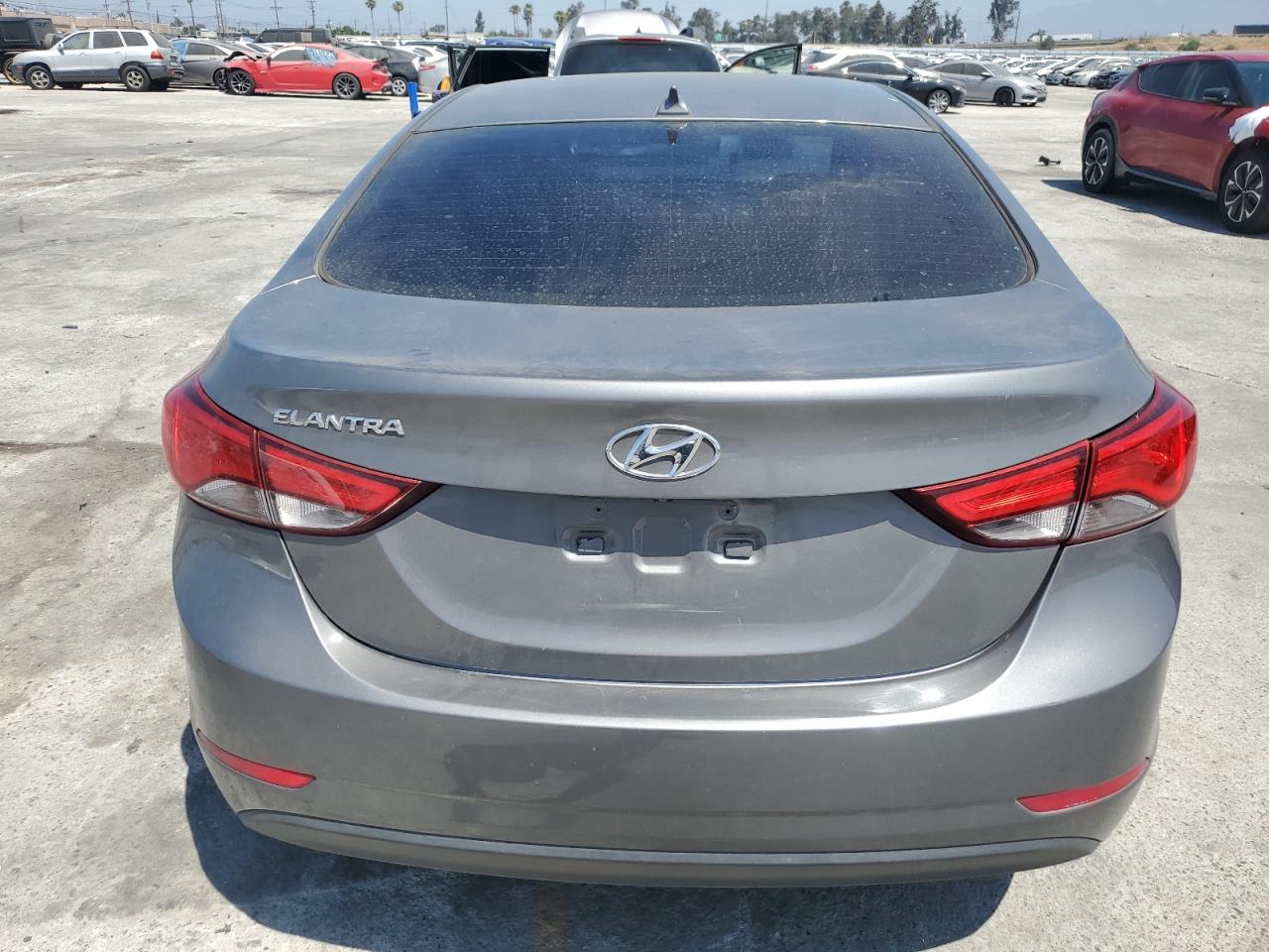 2014 Hyundai Elantra Se vin: 5NPDH4AEXEH519756