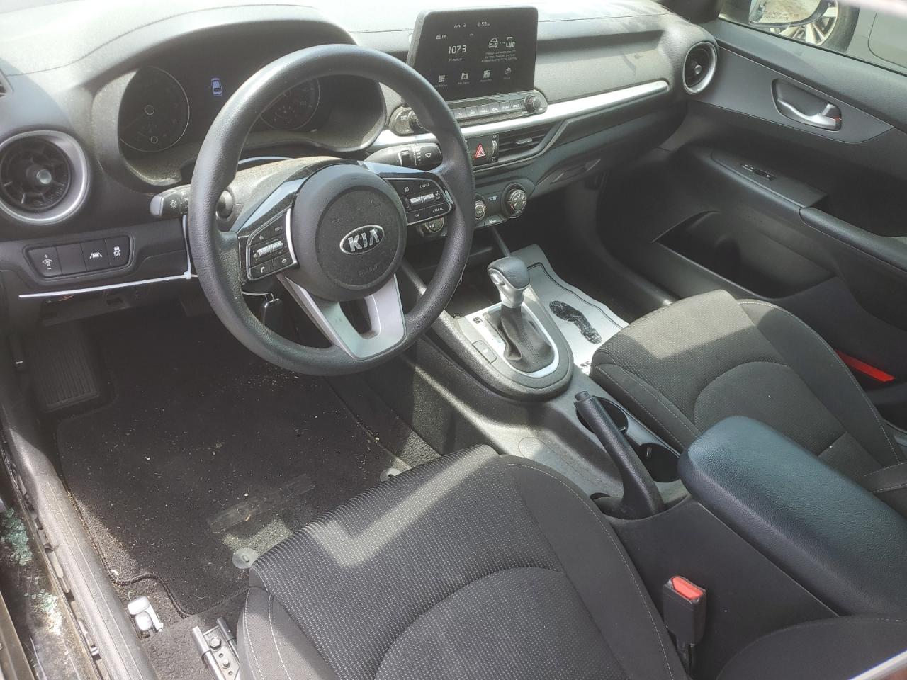 3KPF24ADXME300039 2021 Kia Forte Fe