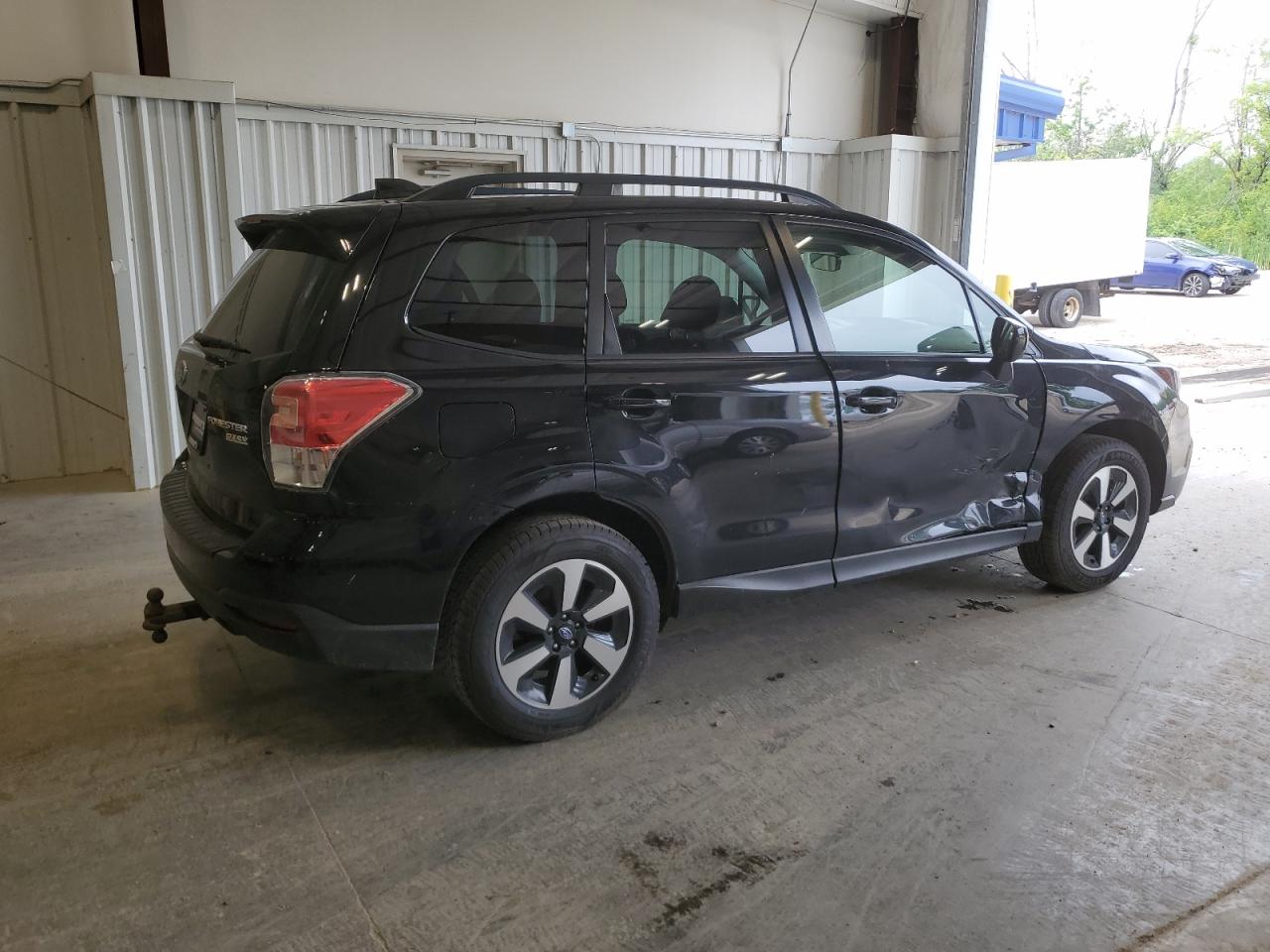 JF2SJAGC3HH587143 2017 Subaru Forester 2.5I Premium