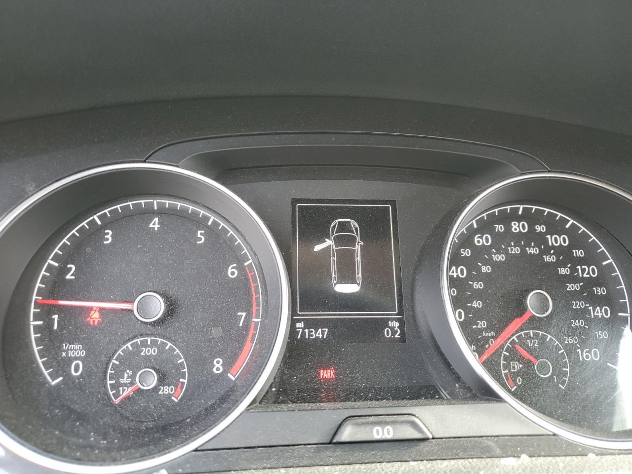 3VWM17AU5JM756959 2018 Volkswagen Golf Alltrack S