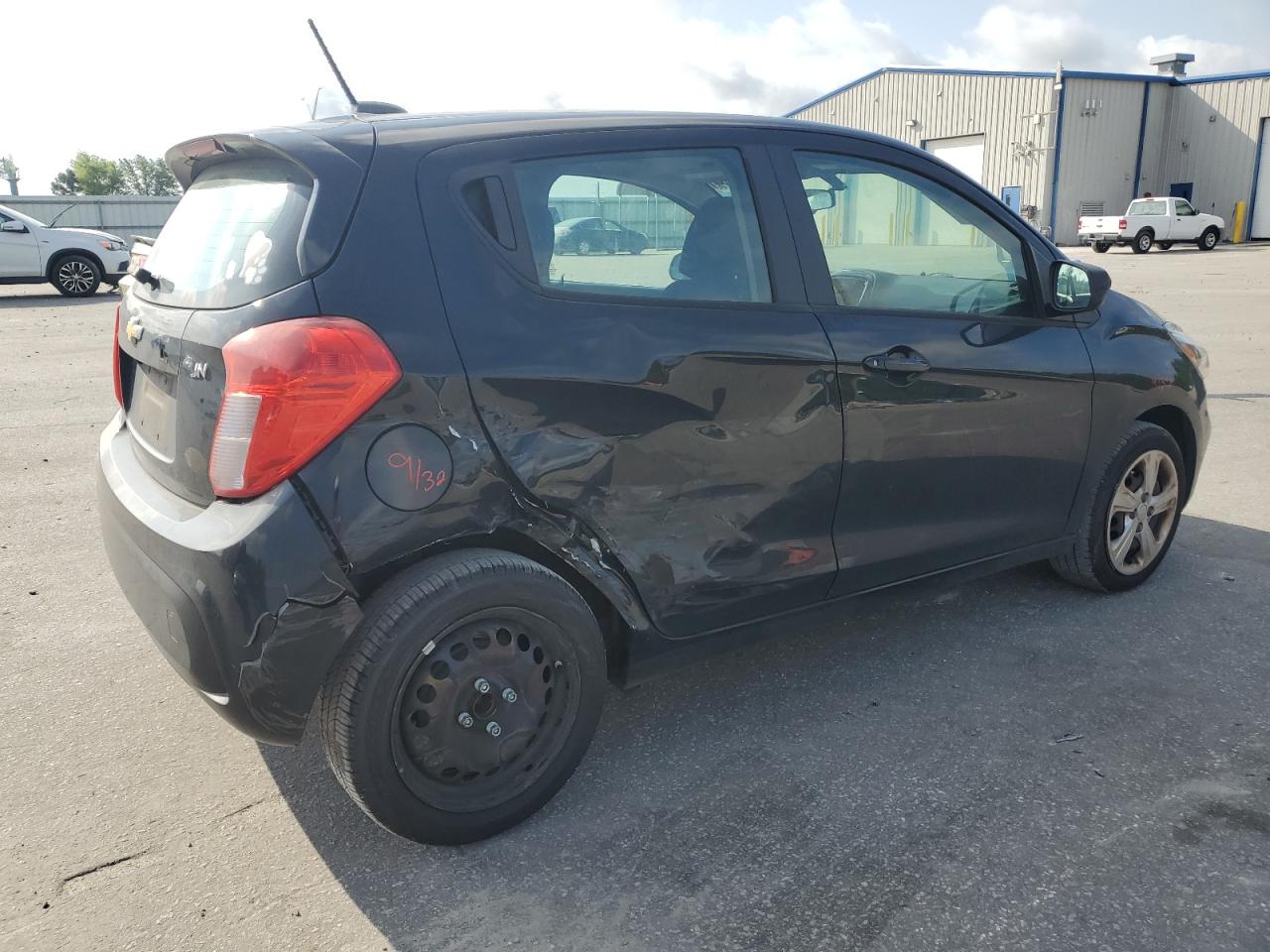 KL8CB6SA4KC808071 2019 Chevrolet Spark Ls