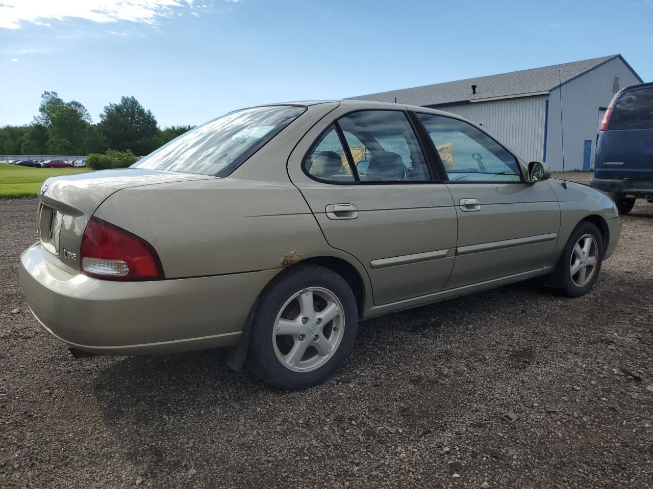 3N1CB51DXYL352963 2000 Nissan Sentra Base