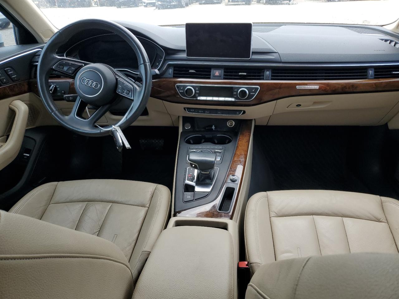 WAUENAF49HN015650 2017 Audi A4 Premium Plus