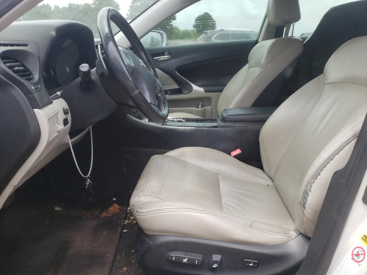 JTHBF5C29B5132552 2011 Lexus Is 250