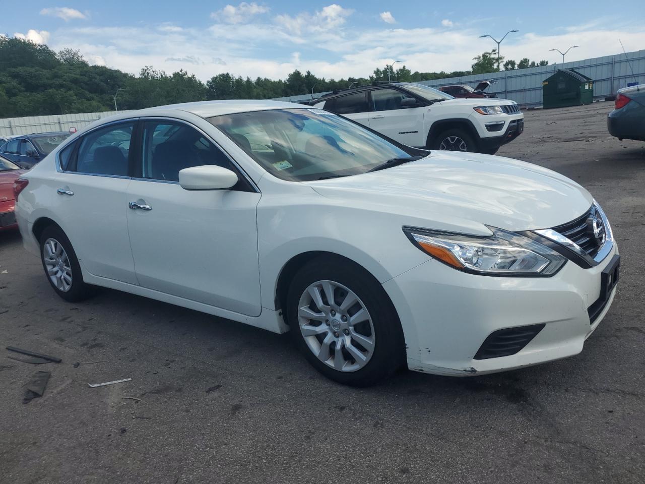 2016 Nissan Altima 2.5 vin: 1N4AL3AP1GN349731