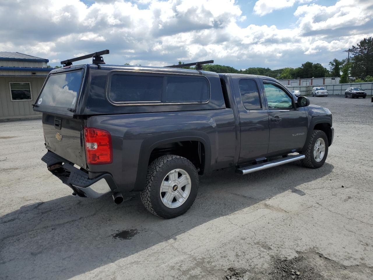 1GCRKSE37BZ362521 2011 Chevrolet Silverado K1500 Lt