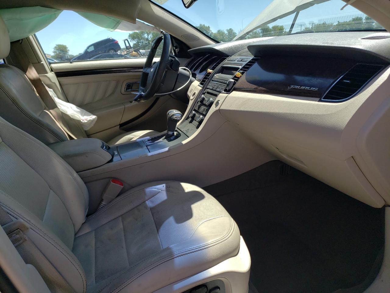 1FAHP2FWXBG189293 2011 Ford Taurus Limited