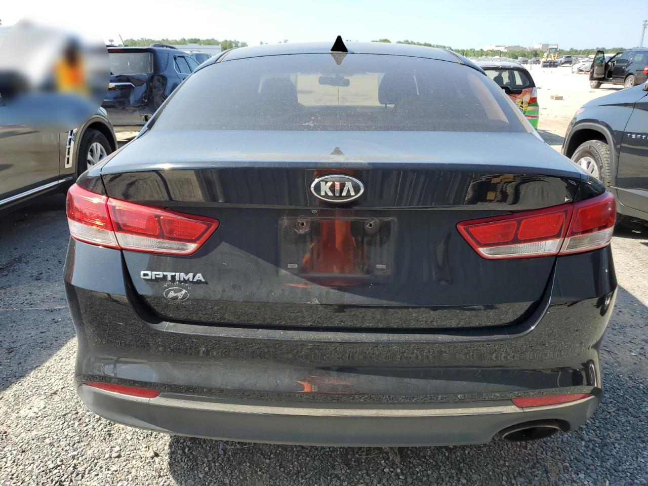 5XXGT4L38GG014983 2016 Kia Optima Lx