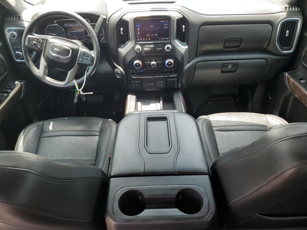 1GT49REYXNF146341 2022 GMC Sierra K2500 Denali