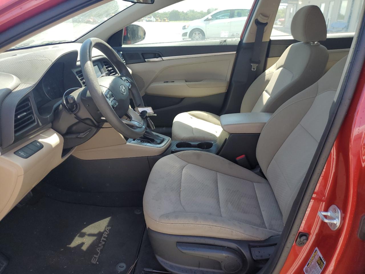 5NPD74LF8KH435875 2019 Hyundai Elantra Se