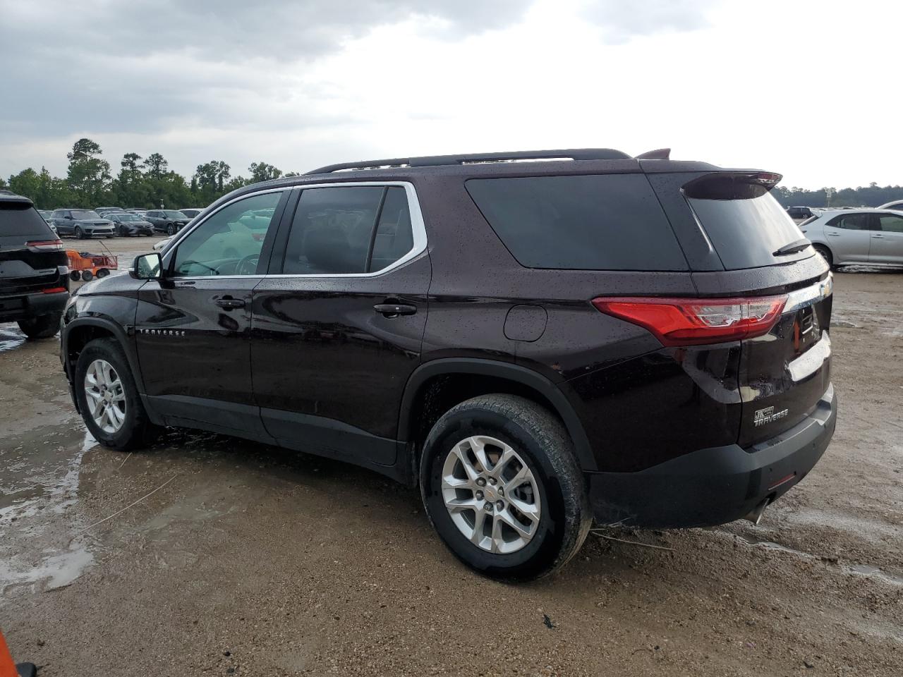 1GNERGKW3LJ319047 2020 Chevrolet Traverse Lt