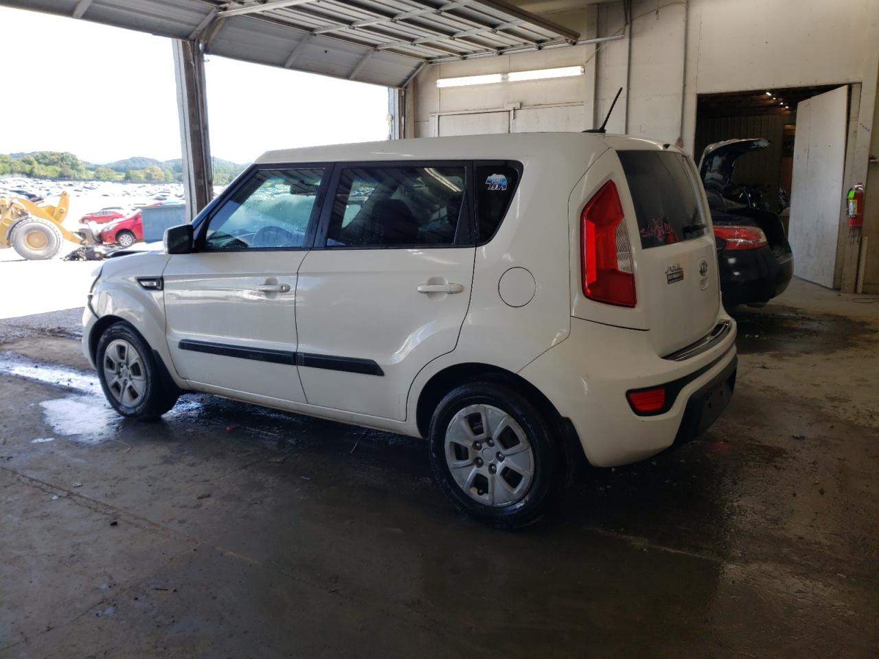 2012 Kia Soul vin: KNDJT2A51C7450382