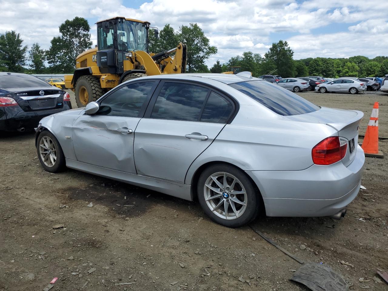 WBAVD13576KT78835 2006 BMW 325 Xi