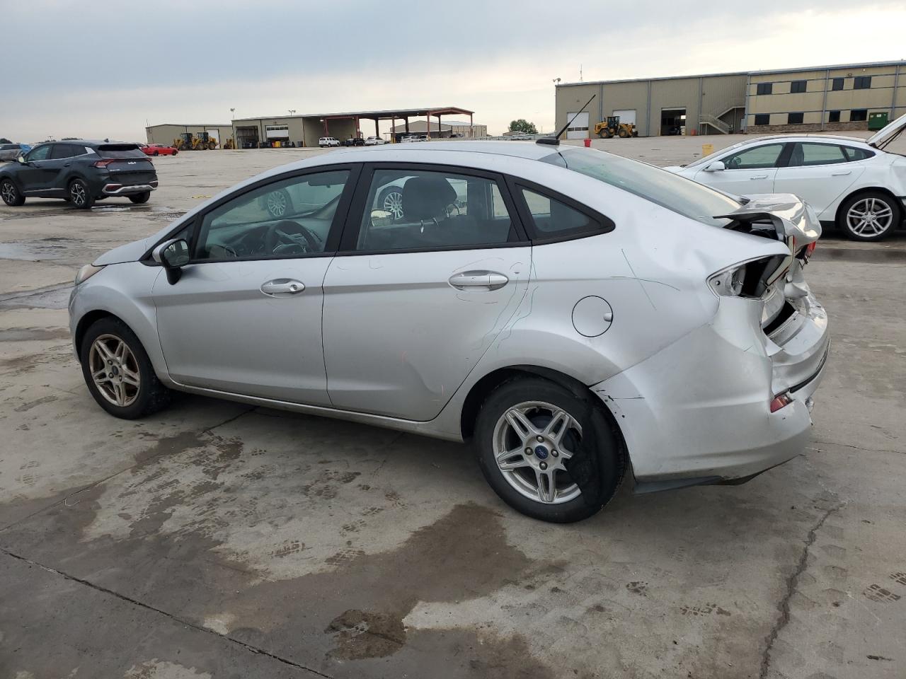 3FADP4BJ1HM147372 2017 Ford Fiesta Se