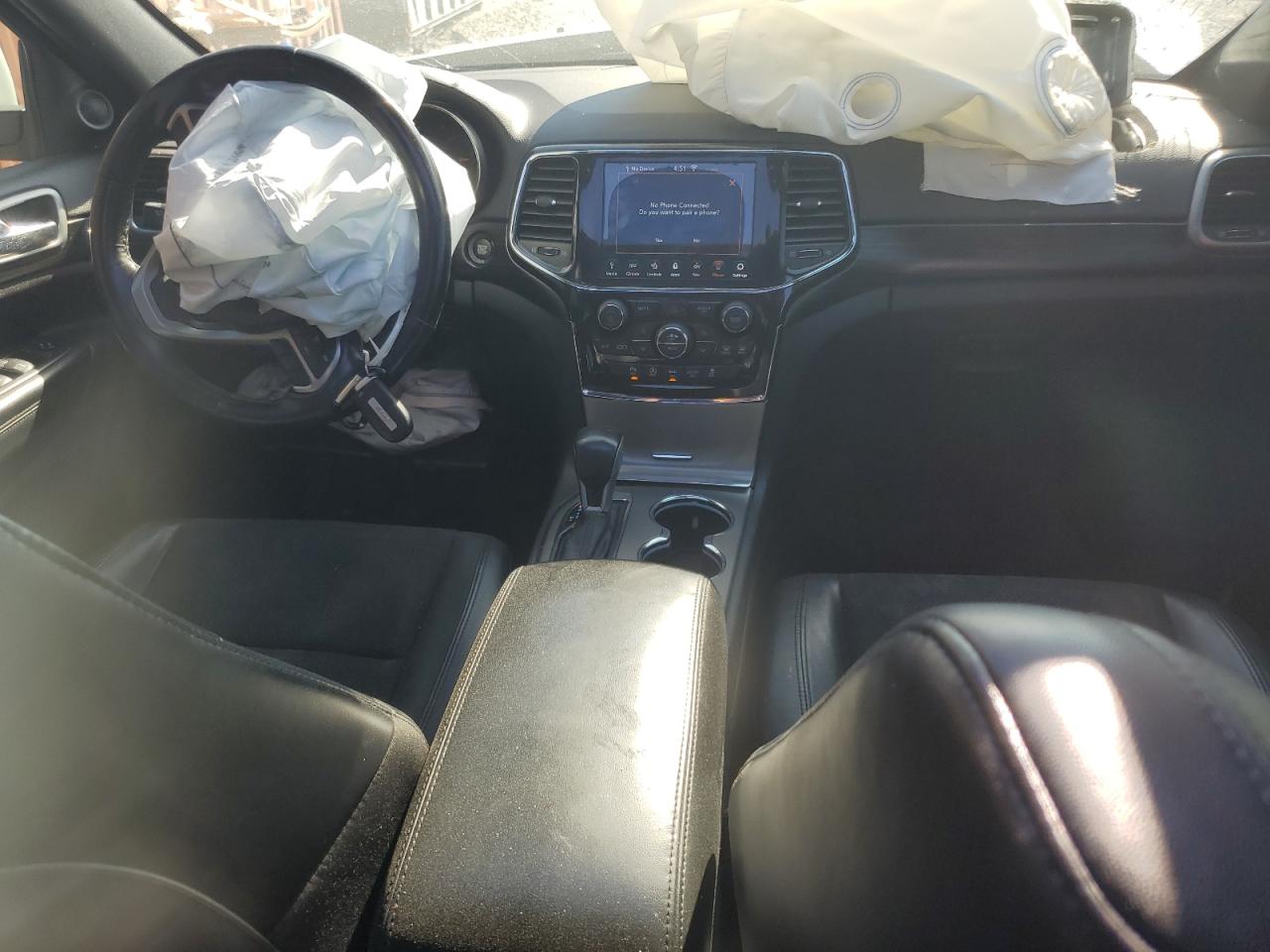 1C4RJEAG7KC851162 2019 Jeep Grand Cherokee Laredo