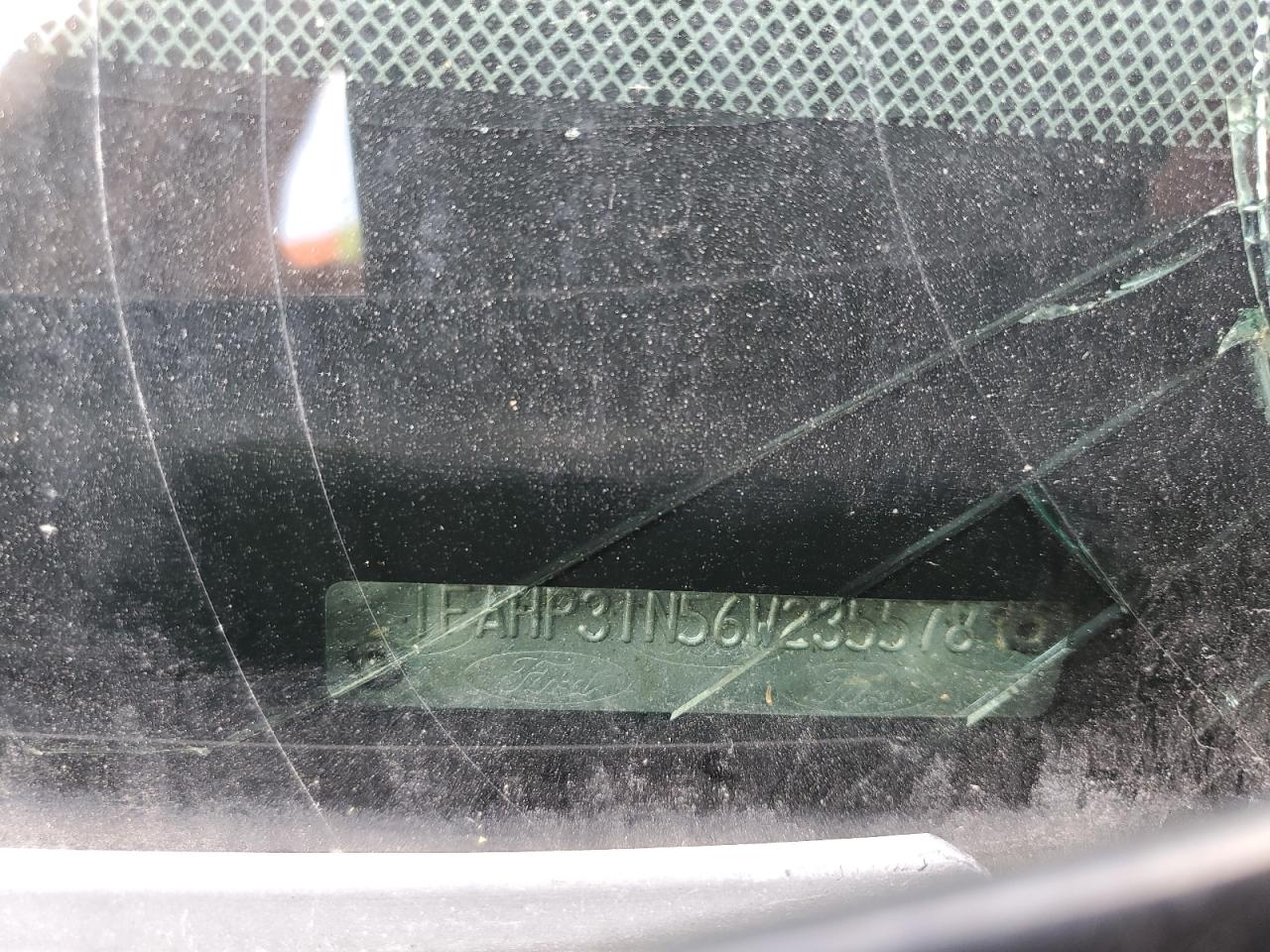 1FAHP31N56W235578 2006 Ford Focus Zx3