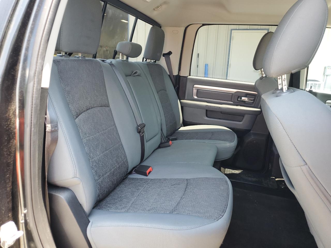 1C6RR7LT7FS636656 2015 Ram 1500 Slt