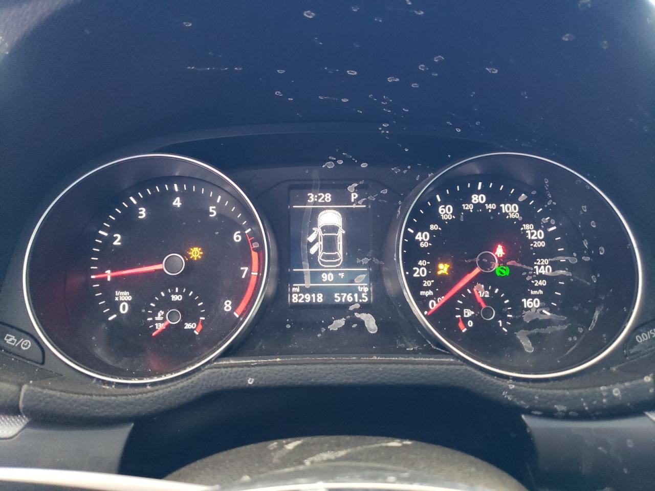 1VWAA7A36JC035352 2018 Volkswagen Passat S