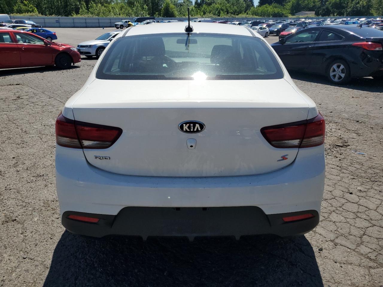 3KPA24AD1LE255985 2020 Kia Rio Lx