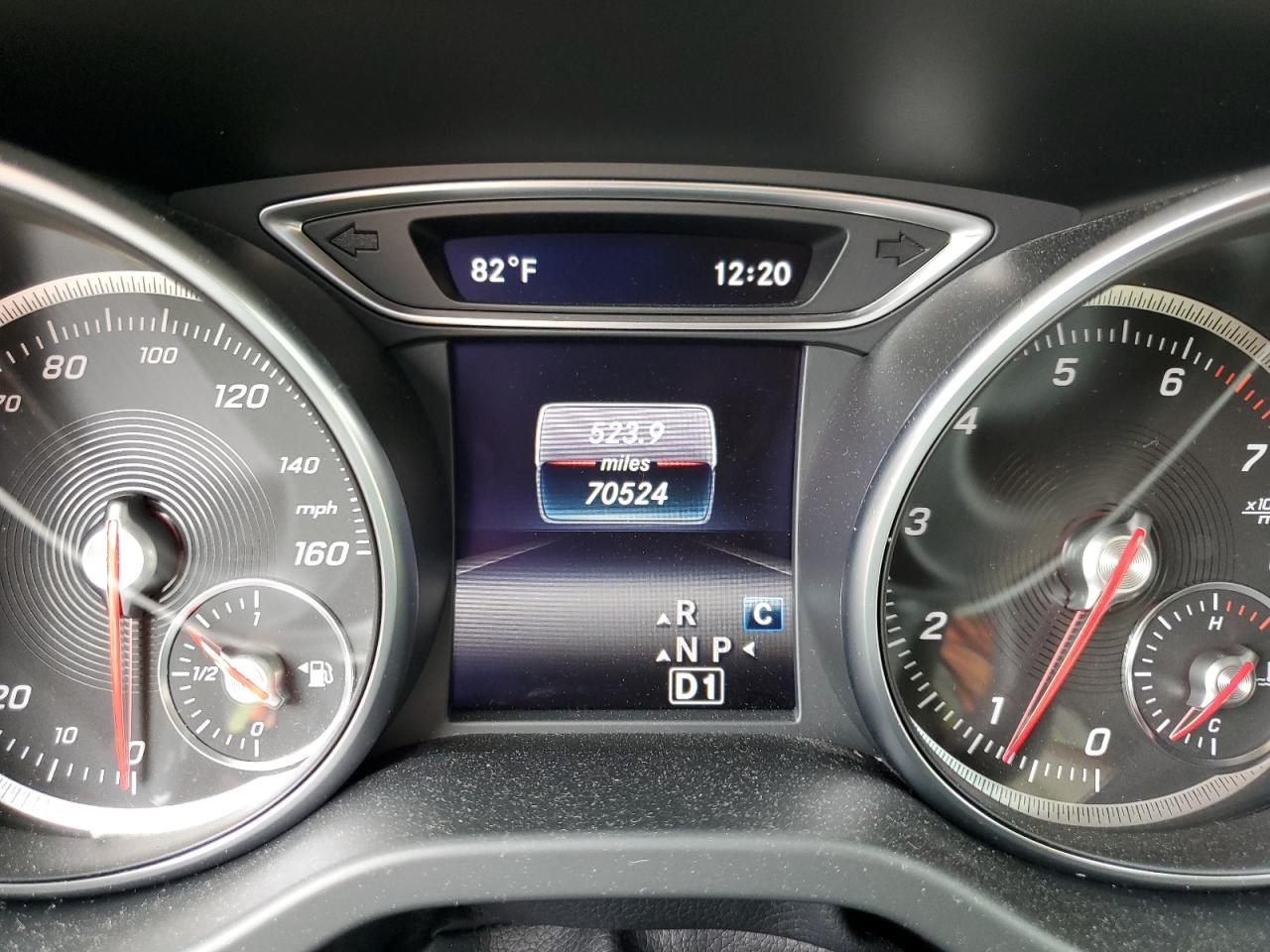 WDDSJ4EB7JN673014 2018 Mercedes-Benz Cla 250