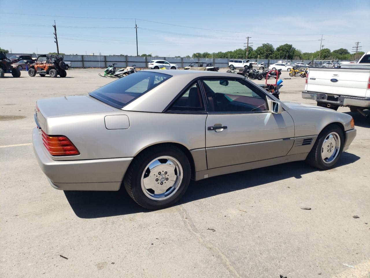 WDBFA66EXNF043440 1992 Mercedes-Benz 500 Sl