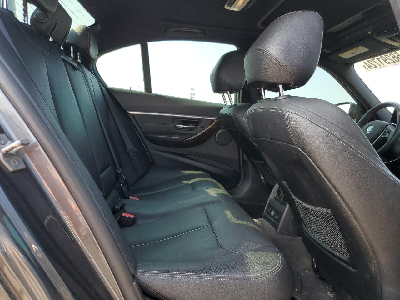 WBA8E3G51GNT78281 2016 BMW 328 Xi Sulev