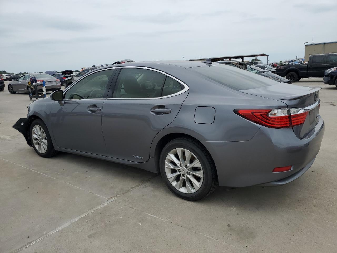 JTHBW1GG4D2033625 2013 Lexus Es 300H