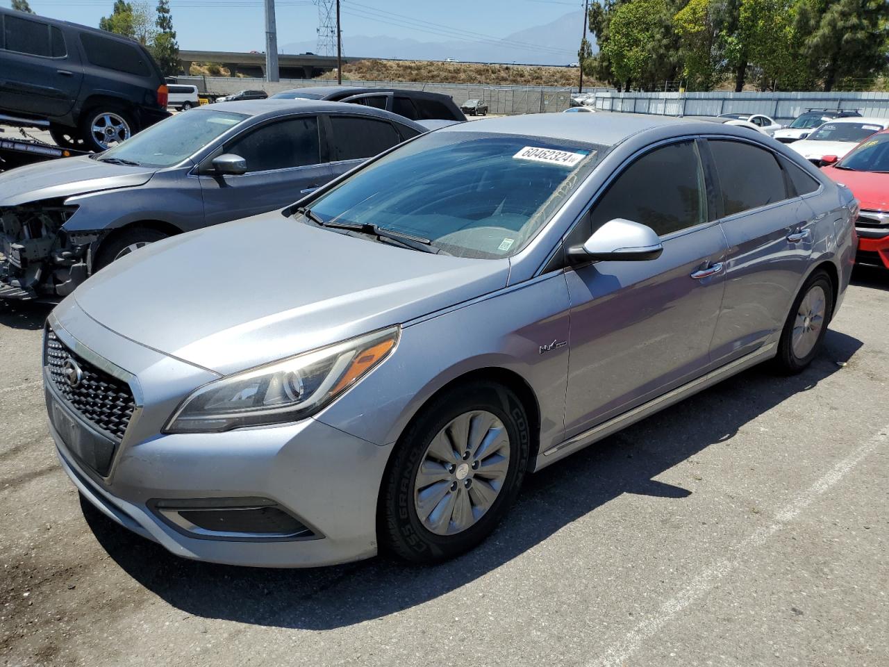 2016 Hyundai Sonata Hybrid vin: KMHE24L14GA026984