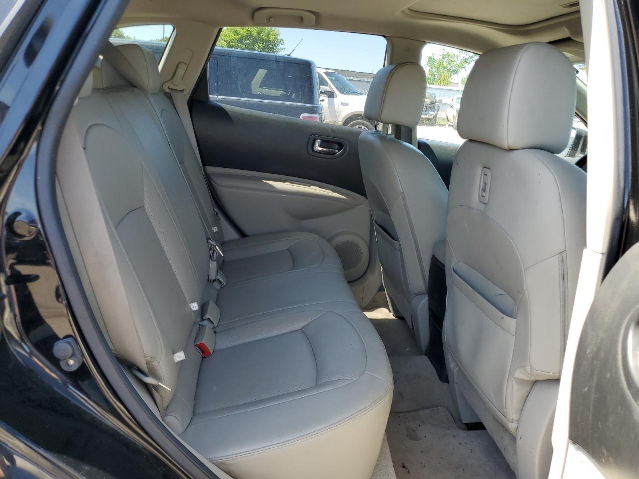 JN8AS5MV1AW610381 2010 Nissan Rogue S