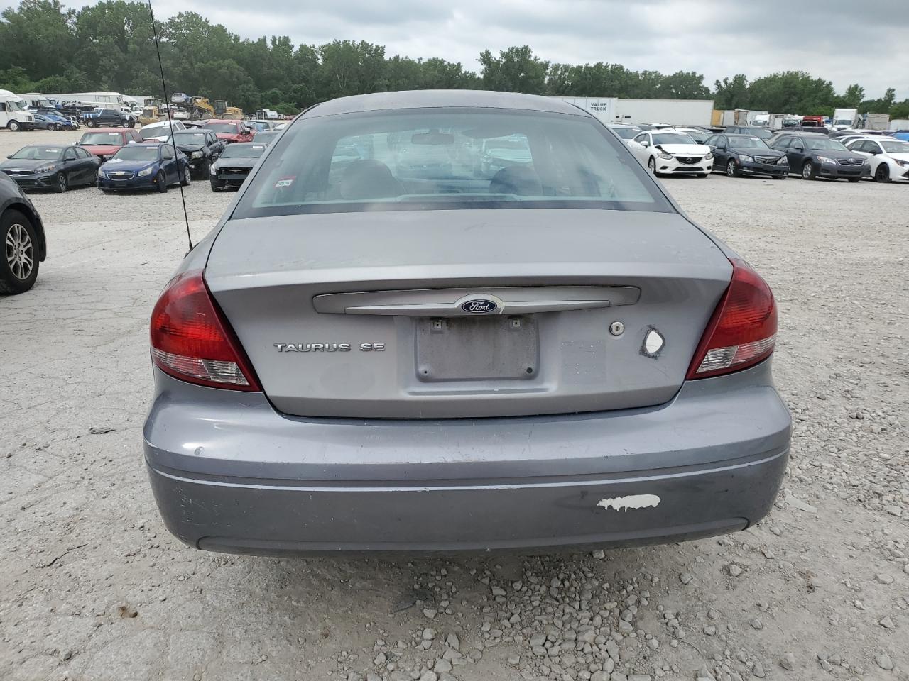 1FAFP53U56A163219 2006 Ford Taurus Se