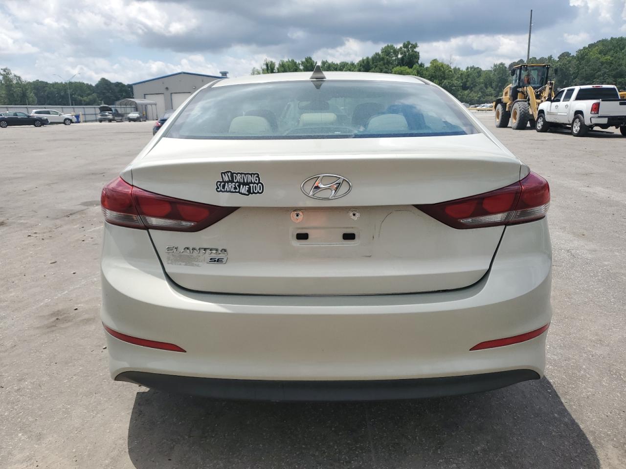 KMHD74LF7HU126425 2017 Hyundai Elantra Se