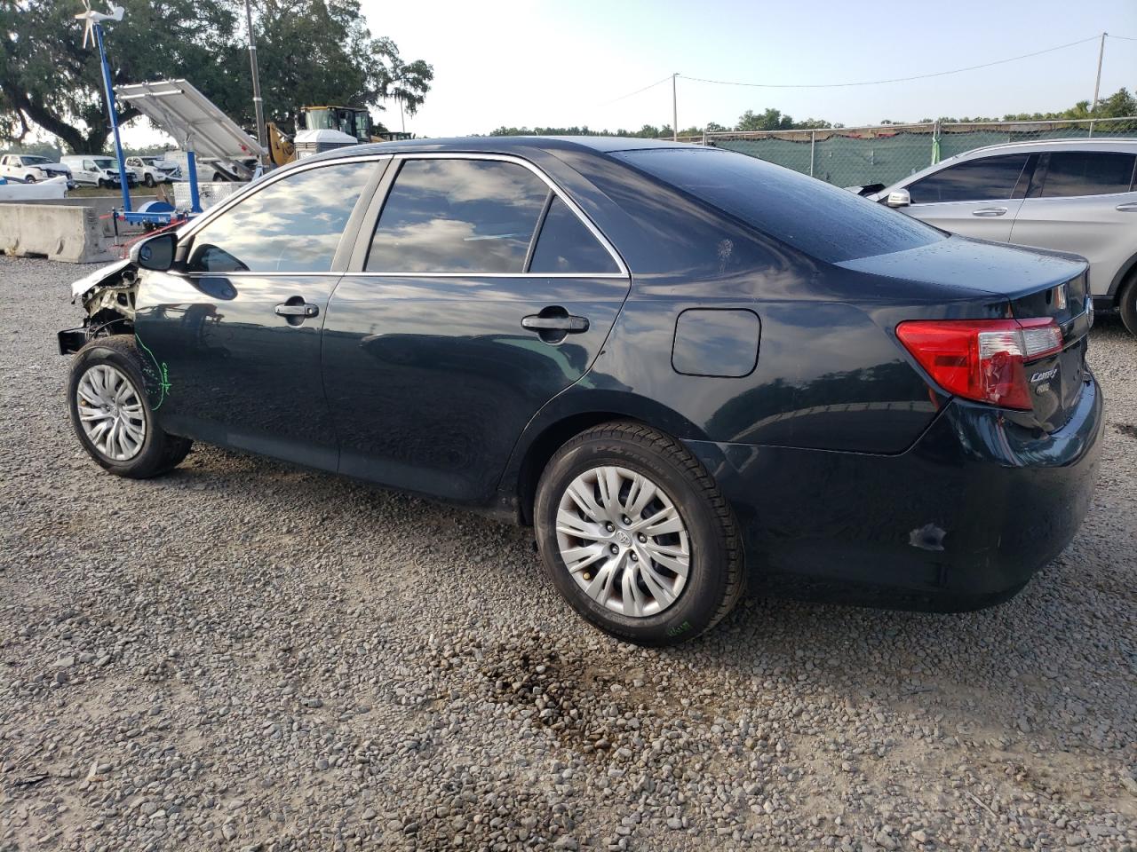 4T4BF1FK4ER350724 2014 Toyota Camry L